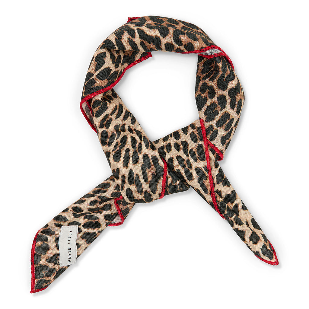 Scarf 50x50 cm | Leopard AOP