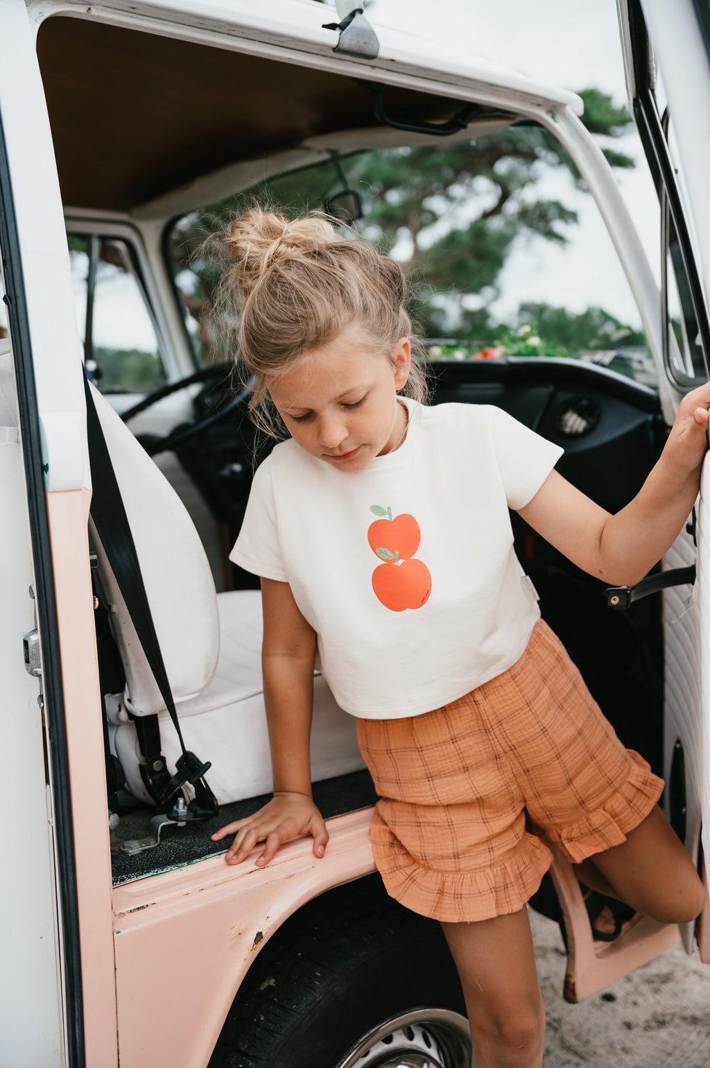 Luna Frill Short | Check Raven AOP