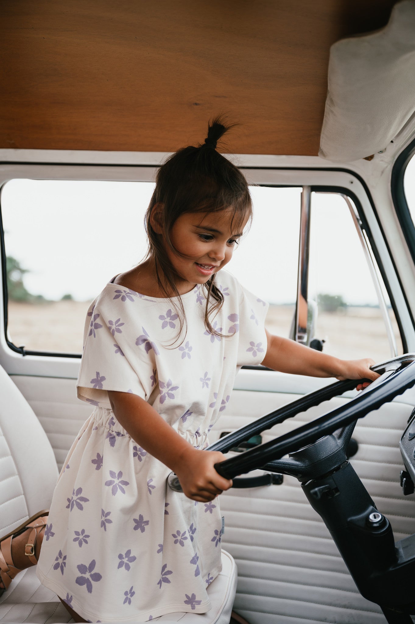 Kaftan-Kleid | Blumensterne Lila AOP